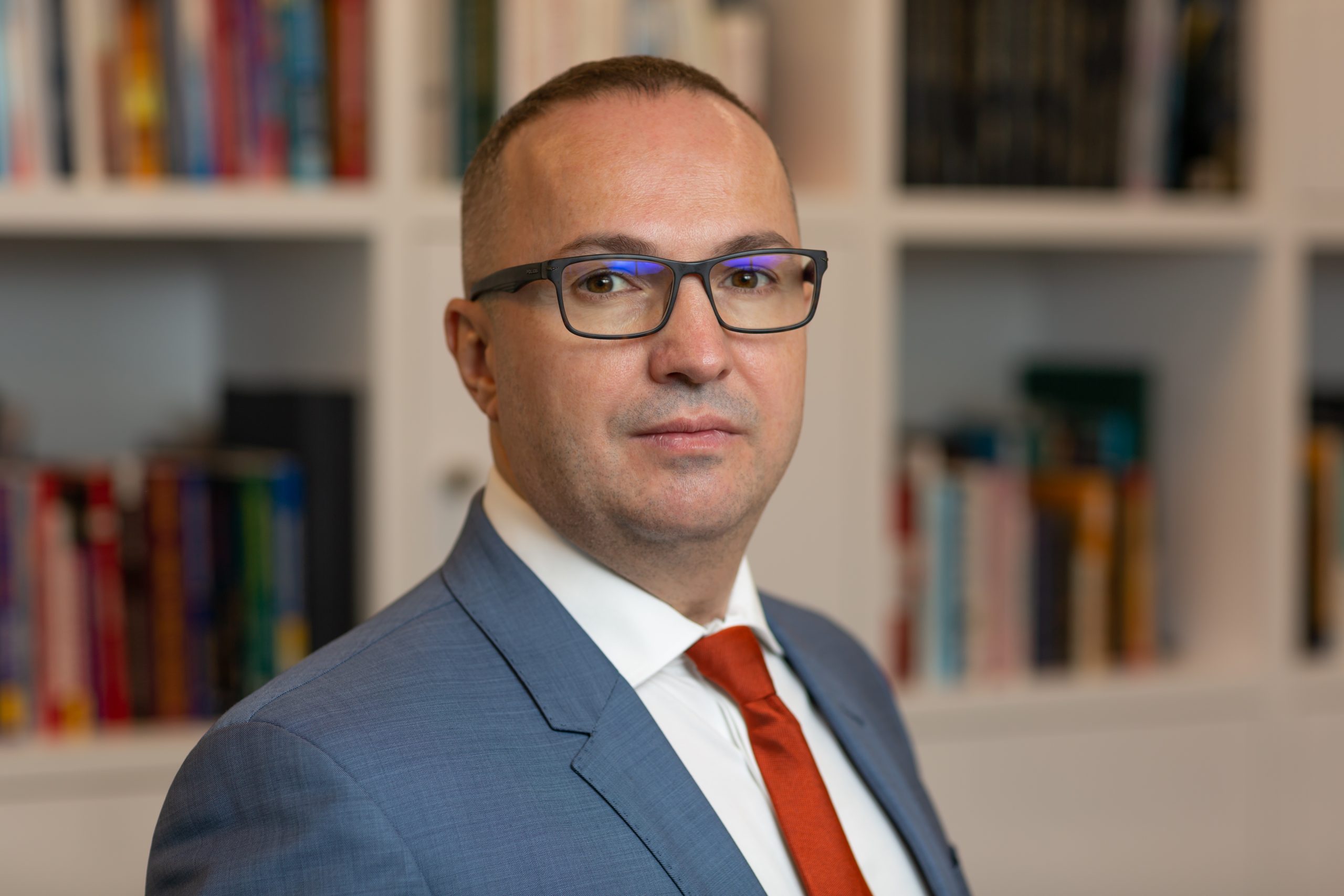 Virgil Profeanu, fondator VEGO: „Timpul este singura resursă pe care o câștigi dacă o consumi și o pierzi dacă nu o consumi.”